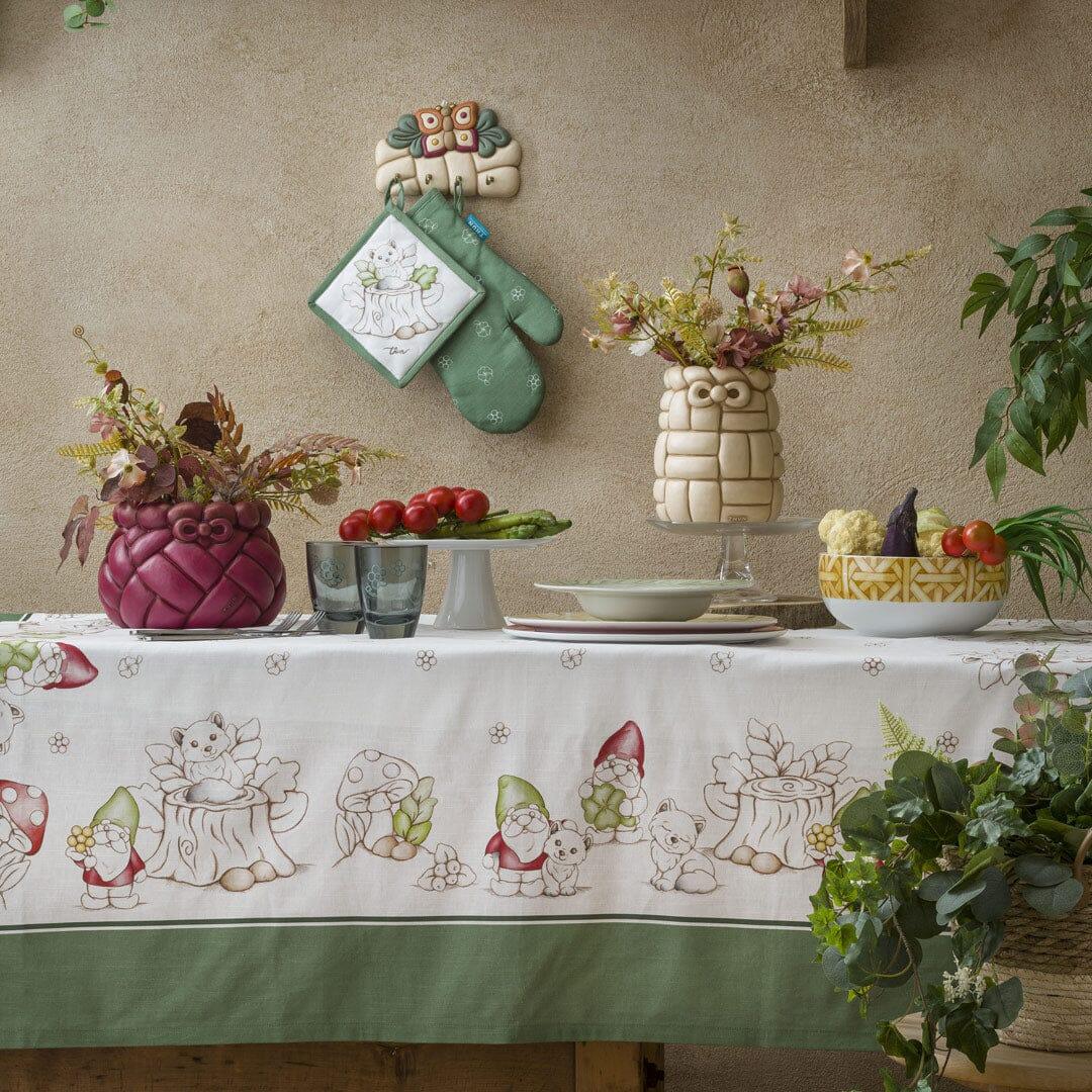 THUN® Tovaglia Inverno Incantato 12 posti 160x270 cm Gnomes Sage Green - Image 2